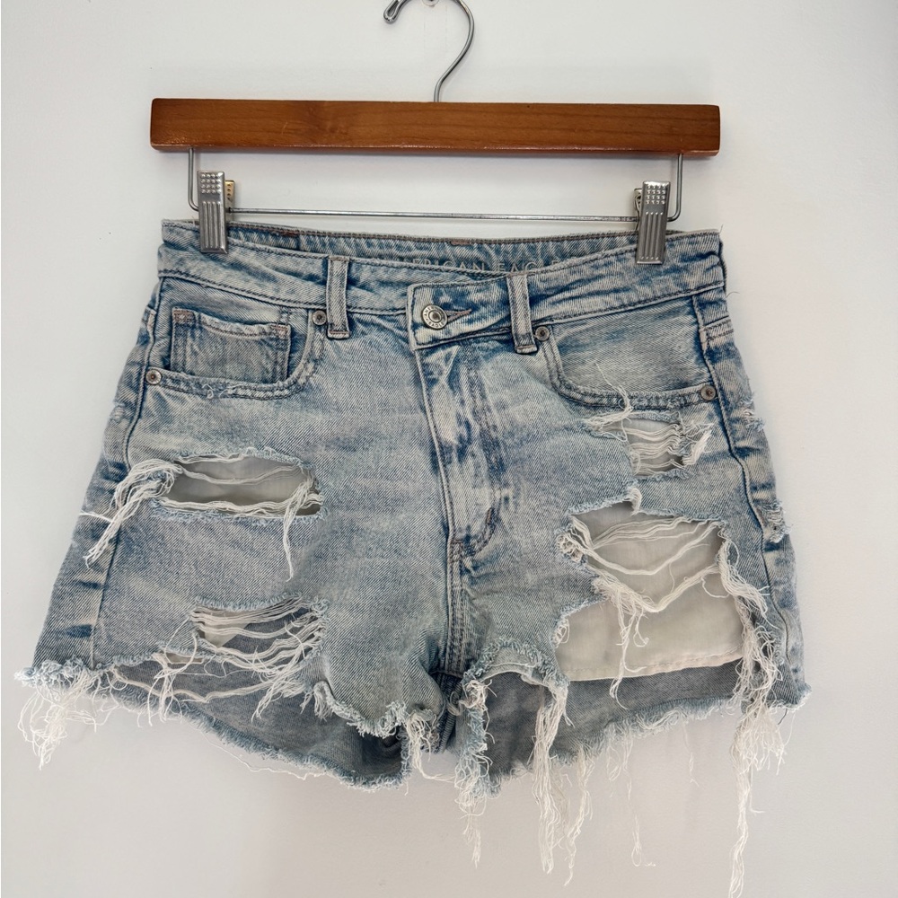 American Eagle Outfitters Light Wash Ripped Denim Shorts